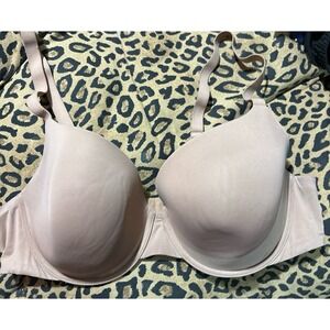Love by Gap Nude T-Shirt Underwire Bra,‎ Size 38C